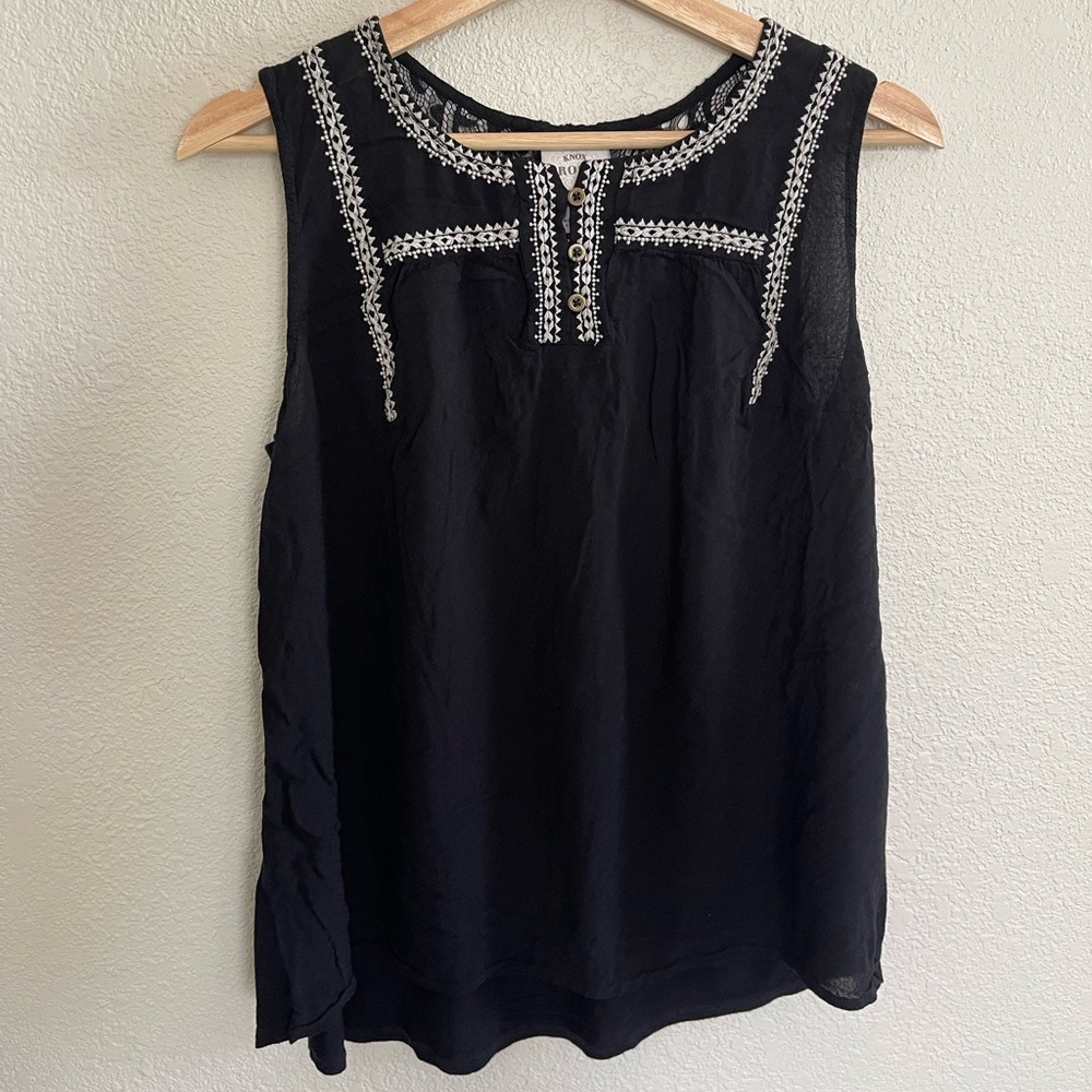 Knox Rose Tank with Details